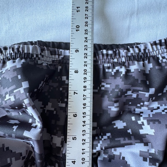 Zoot Women's Limited Edition 7" Cycling‎ Shorts Digital Camo Multicolor Large - Picture 12 of 16